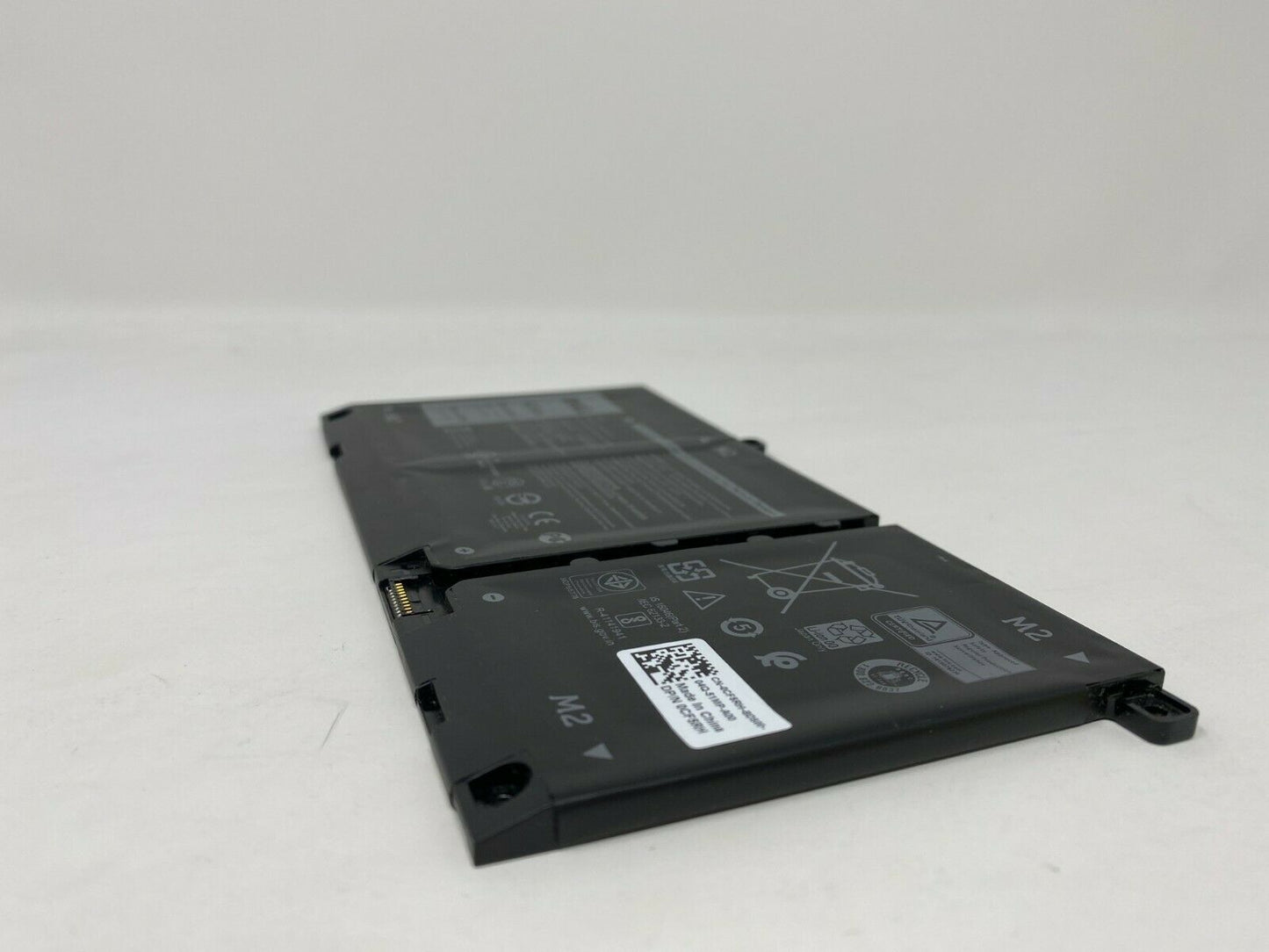 Dell JK6Y6 Original OEM 40WHr 3378mAh 11.25V 3 Cell Laptop Battery for Select Dell Laptops